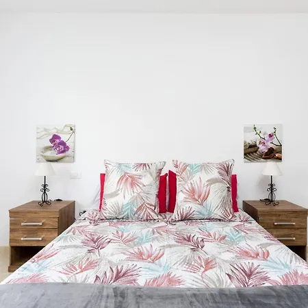 Home2book Charming Candelaria, Wifi&pool דירה קנדלריה